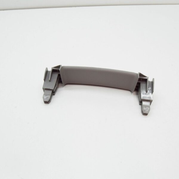 8621965 - VOLVO V50 MW Inner Liftgate Pull Handle 8621965 NEW