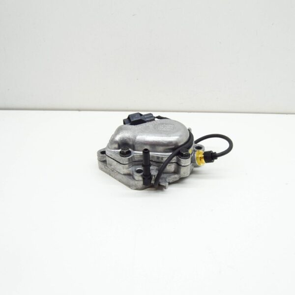 8636779 - VOLVO XC90 MK1 THERMOSTAT HOUSING 8636779 NEW GENUINE