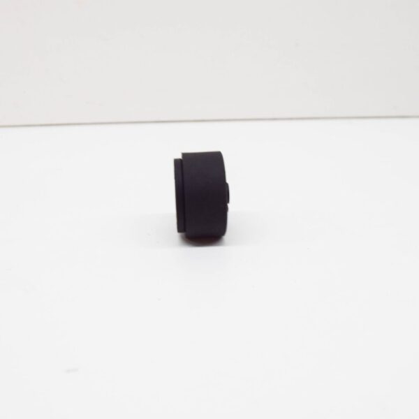 8642162 - VOLVO C30 Engine Cover Bushing 8642162 NEW OEM