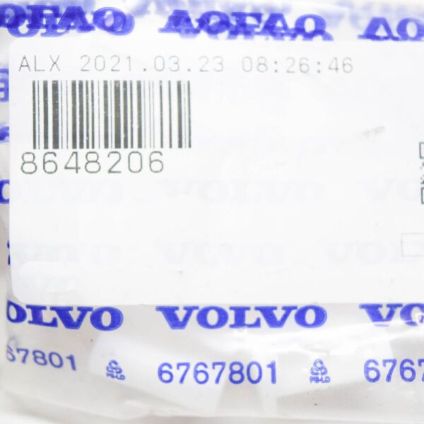 8648206 - VOLVO XC90 MK1 Windshield Cowl Panel Clip 8648206 NEW GENUINE