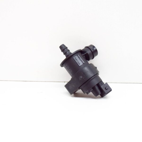8653908 - VOLVO S60 MK1 SHUT OFF VALVE 8653908 NEW GENUINE
