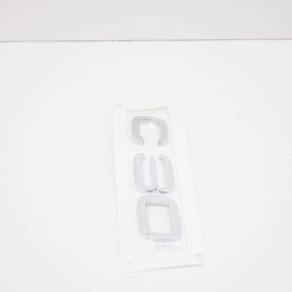 8679948 - Volvo C30 tailgate emblem C30 8679948 NEW ORIGINAL