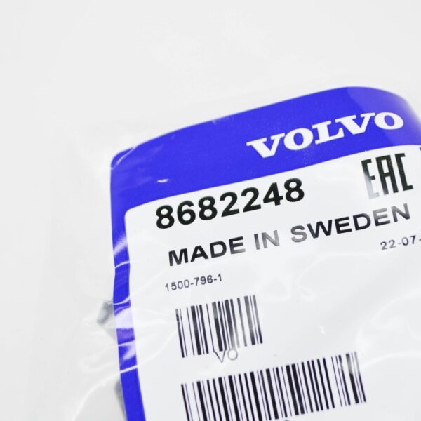 8682248 - Volvo XC90 MK1 roof load holder foot protection 8682248, original part