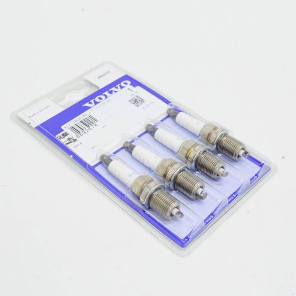 8692070 - VOLVO S40 MK1 SPARK PLUG SET 8692070 NEW GENUINE