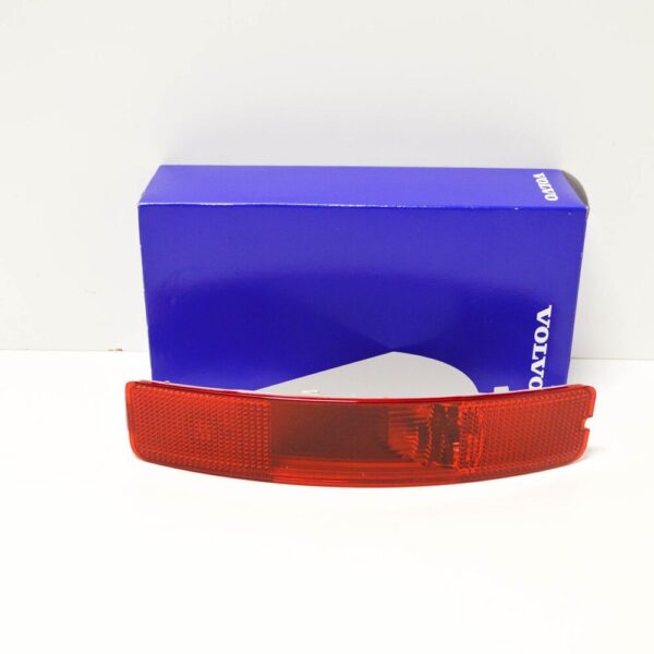 8693012 - Volvo XC90 MK1 Rear Bumper Right Side Reflector 8693012 NEW GENUINE