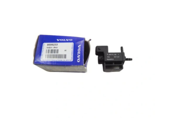 8699233 - VOLVO C30 BOOST PRESSURE CONTROL VALVE 8699233 NEW GENUINE