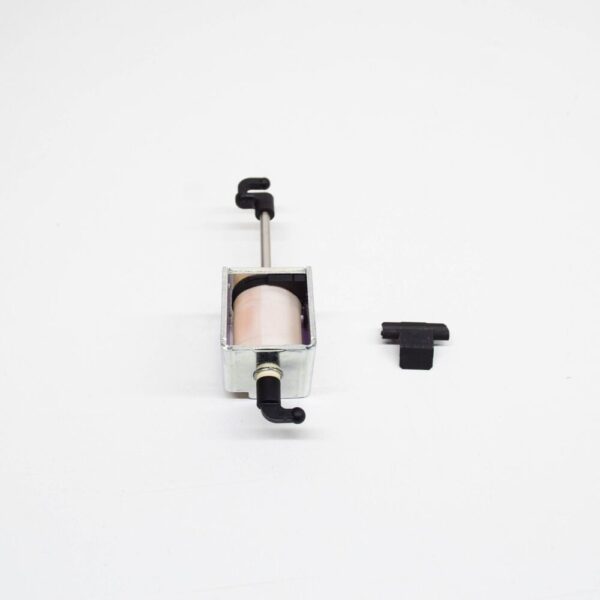 8699457 - Volvo C30 Solenoid Valve 8699457 NEW ORIGINAL
