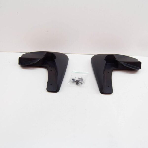 9184915 - Volvo S70 Rear Mudflaps Set 9184915 New Genuine