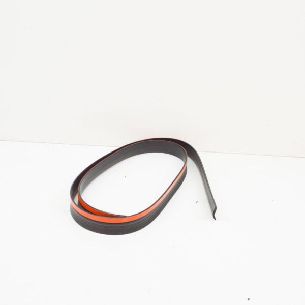 9203080 - VOLVO V70 MK2 REAR BUMPER SEAL STRIP 9203080 NEW