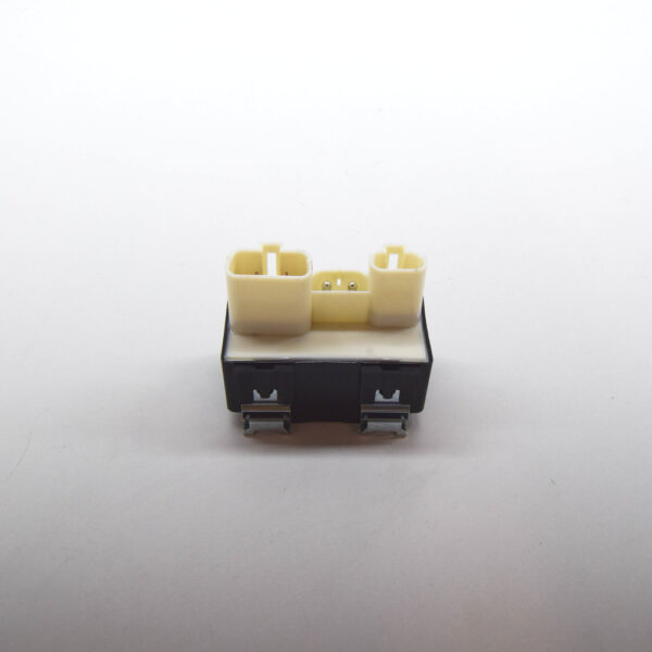 9442933 - VOLVO V90 MK1 A-C Cooling Fan Relay 9442933 NEW GENUINE