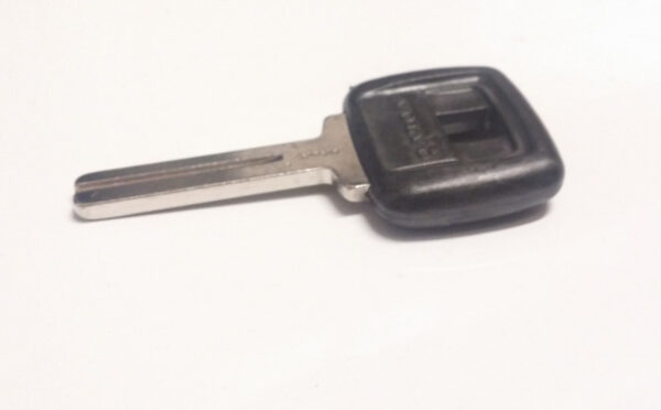 9447946 - Volvo V90 Key Blank 9447946 NEW REAL