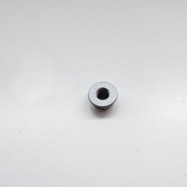 985930 - VOLVO XC70 MK2 FLANGE LOCK GROOVE 985930 NEW GENUINE