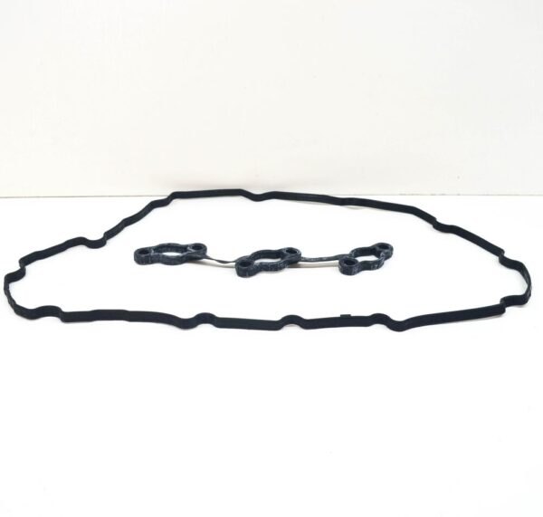 224533C710 - HYUNDAI GENESIS BRA COUPE LEFT ENGINE VALVE COVER GASKET 224533C710 NEW GENUINE