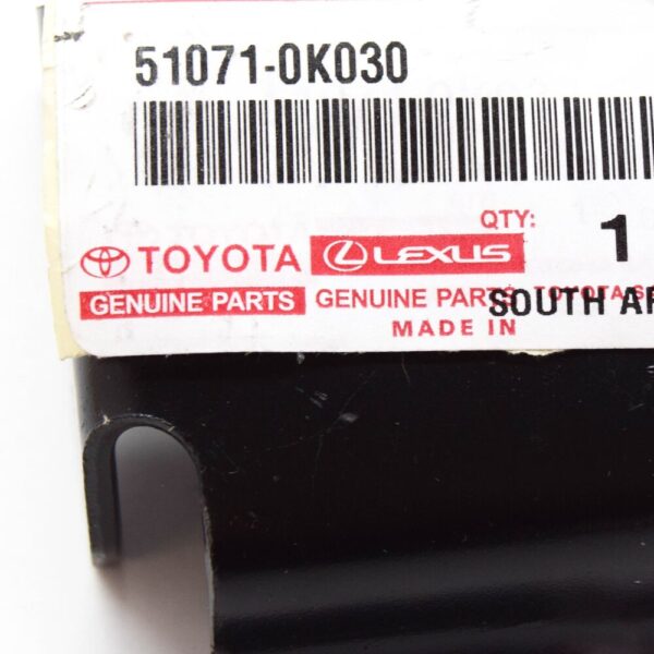 510710K030 - TOYOTA HILUX MK7 Rear Body Mounting No.1 Right Bracket 510710K030 NEW GENUINE