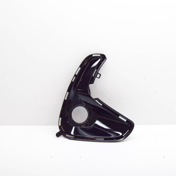 521120D310 - TOYOTA YARIS P21 Front Right Bumper Fog Lamp Cover 521120D310 NEW