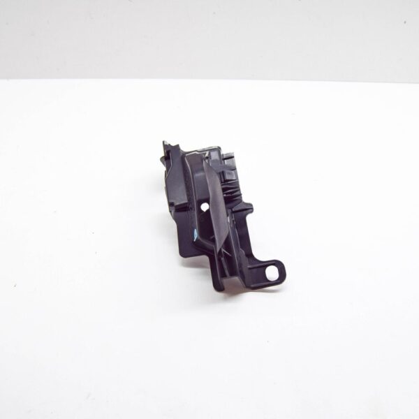 557830K110 - TOYOTA HILUX MK8 Cowl Top Ventilator Louver Right Bracket 557830K110 NEW GENUINE