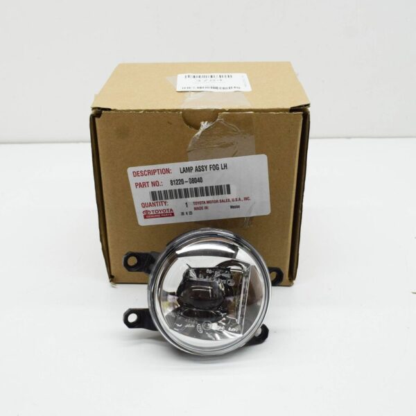 8122008040 - Toyota Sienna MK4 XL40 Front Left Fog Lights 81220-08040 8122008040 NEW