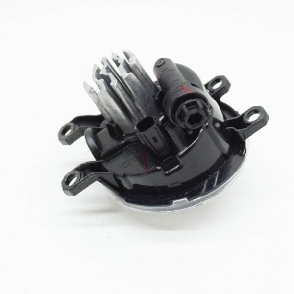 8122008040 - Toyota Sienna MK4 XL40 Front Left Fog Lights 81220-08040 8122008040 NEW