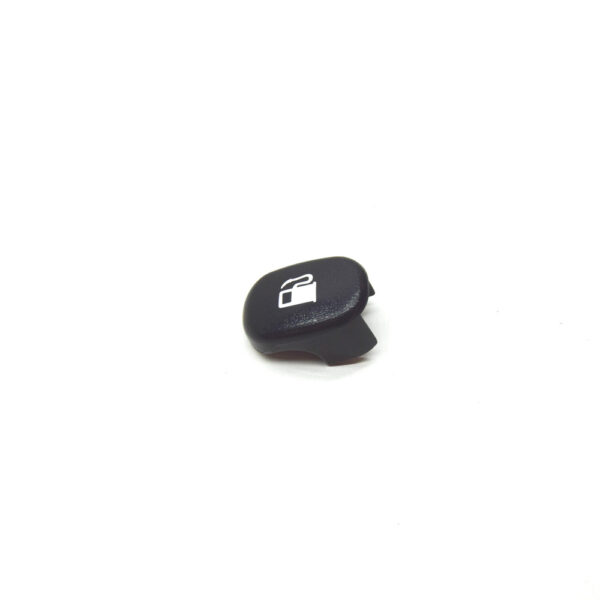 8157522000 - Hyundai Kona MK1 Tank Lid Button 8157522000, Original Part