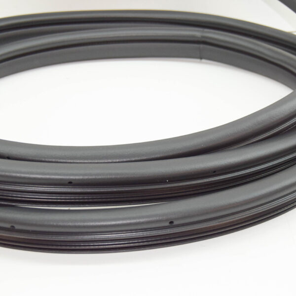 82120J9000 - HYUNDAI KONA MK1 FRONT RIGHT DOOR SEAL WEATHERSTRIP 82120J9000 NEW GENUINE