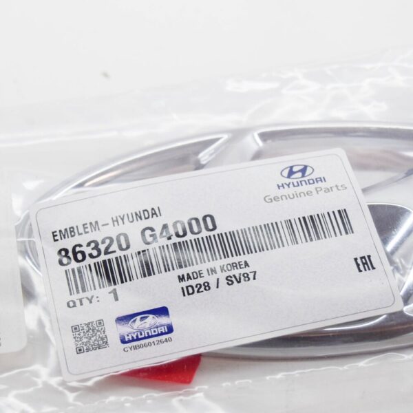 86320G4000 - Hyundai i30 MK3 Rear Emblem 86320G4000 NEW GENUINE