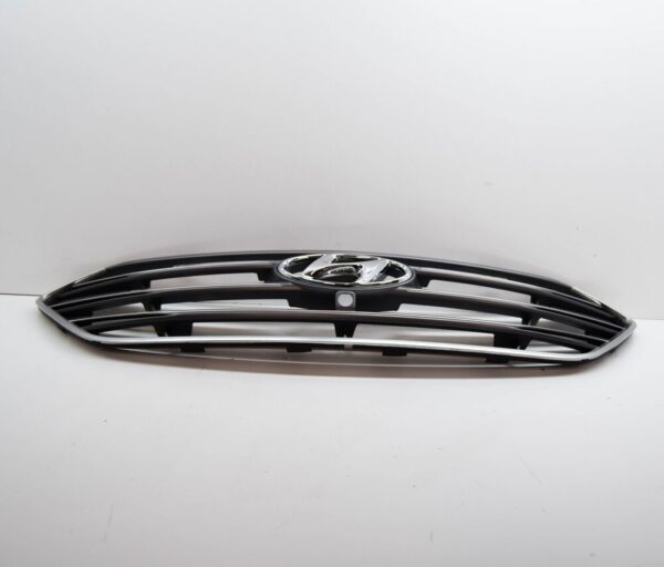 863502WBD0 - HYUNDAI SANTA FE MK3 DM Radiator Grille 863502WBD0 NEW GENUINE