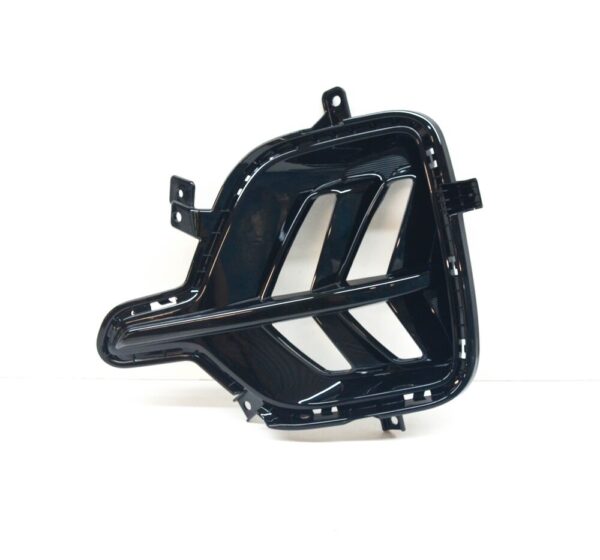 86524G5500 - Kia Niro Ev Front Right Fog Light Cover Trim 86524-G5500 NEW GENUINE