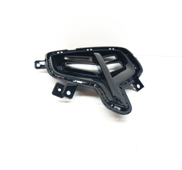 86524G5500 - Kia Niro Ev Front Right Fog Light Cover Trim 86524-G5500 NEW GENUINE