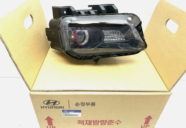 92102J9200 - Hyundai Kona MK1 headlights front right LHD 92102J9200 NEW ORIGINAL