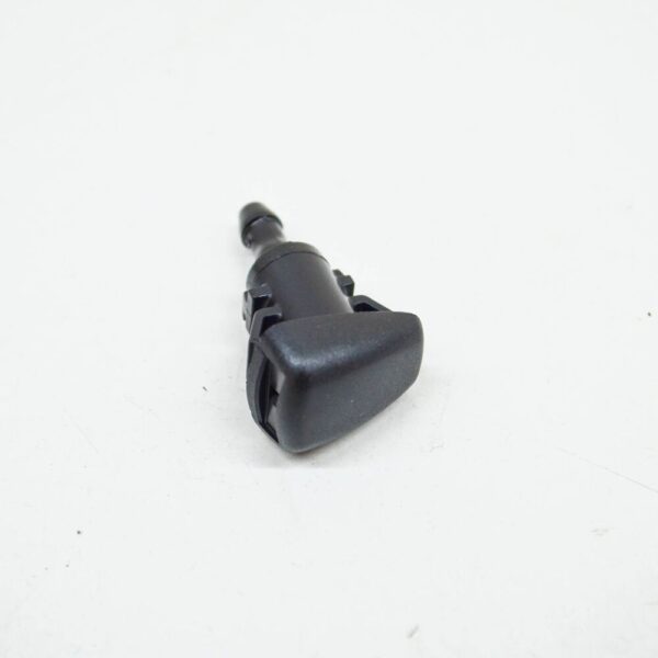 986302K100 - Hyundai i30 GD front window nozzle jet 98630-2K100 NEW ORIGINAL