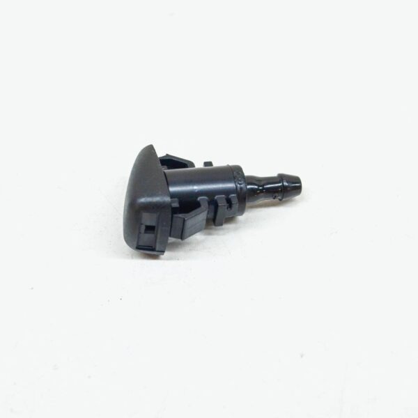 986302K100 - Hyundai i30 GD front window nozzle jet 98630-2K100 NEW ORIGINAL