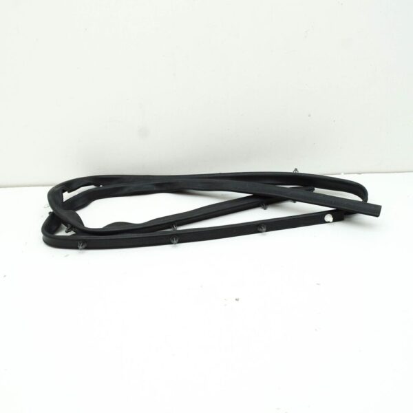BDTS56770B - Mazda 3 hatchback BP gasket for front bumper bonnet BDTS56770B NEW