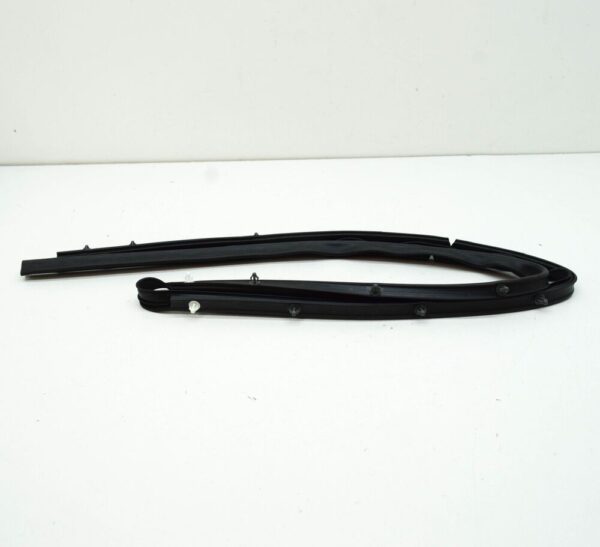BDTS56770B - Mazda 3 hatchback BP gasket for front bumper bonnet BDTS56770B NEW