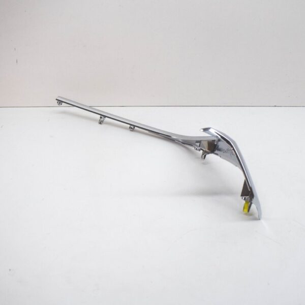 D10J507J0C - Mazda CX-3 DK Bumper Trim Front Right Inside Chrome D10J-50-7J0C NEW