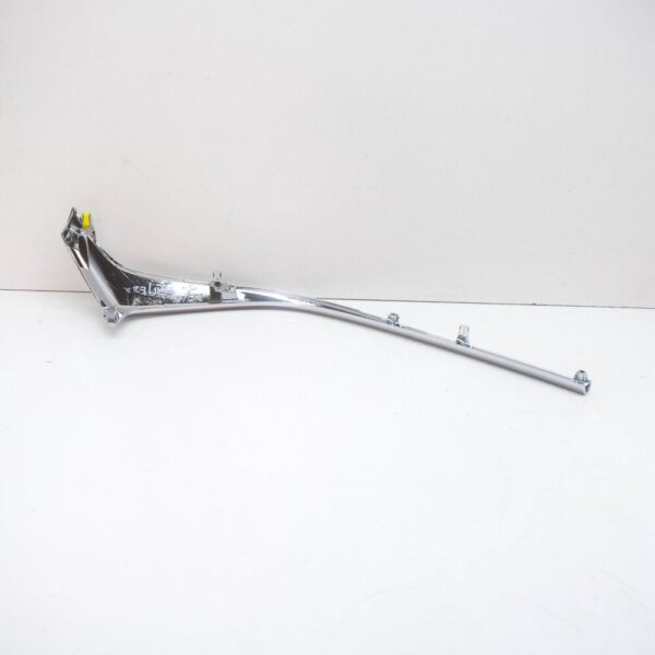 D10J507J0C - Mazda CX-3 DK Bumper Trim Front Right Inside Chrome D10J-50-7J0C NEW