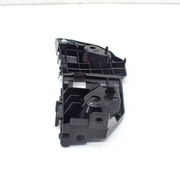 DGH9500U0 - MAZDA CX-30 DM Front Left Bumper Side Retainer DGH9-50-0U0 NEW GENUINE