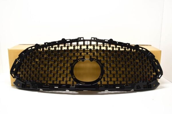 GSH750719 - Mazda 6 GL Front Bumper Radiator Grid GSH7-50-719 NEW GENUINE