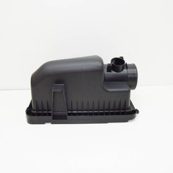 PAH9133AXA - Mazda 3 BP air filter box top PAH9133AXA NEW ORIGINAL