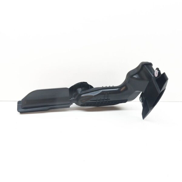 SH9G13200 - Mazda CX-5 KF Engine Air Intake Tube Channel SH9G-13-200 NEW ORIGINAL
