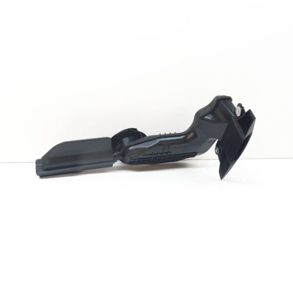 SH9G13200 - Mazda CX-5 KF Engine Air Intake Tube Channel SH9G-13-200 NEW ORIGINAL